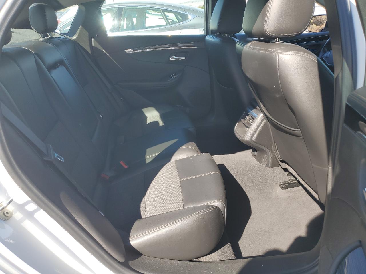 2017 Chevrolet Impala Lt VIN: 1G1105S31HU178070 Lot: 84413845