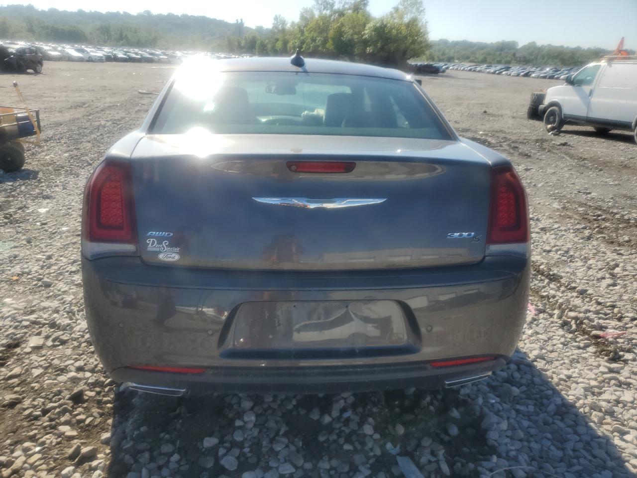 2016 Chrysler 300 S VIN: 2C3CCAGG9GH208577 Lot: 81783835