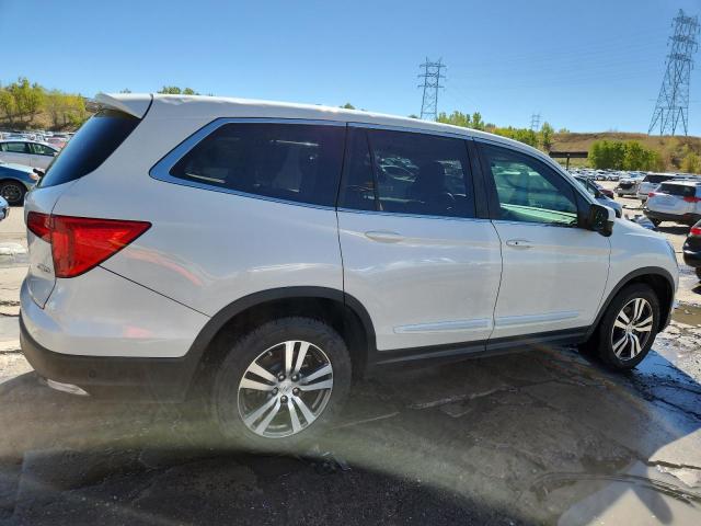  HONDA PILOT 2016 Белы
