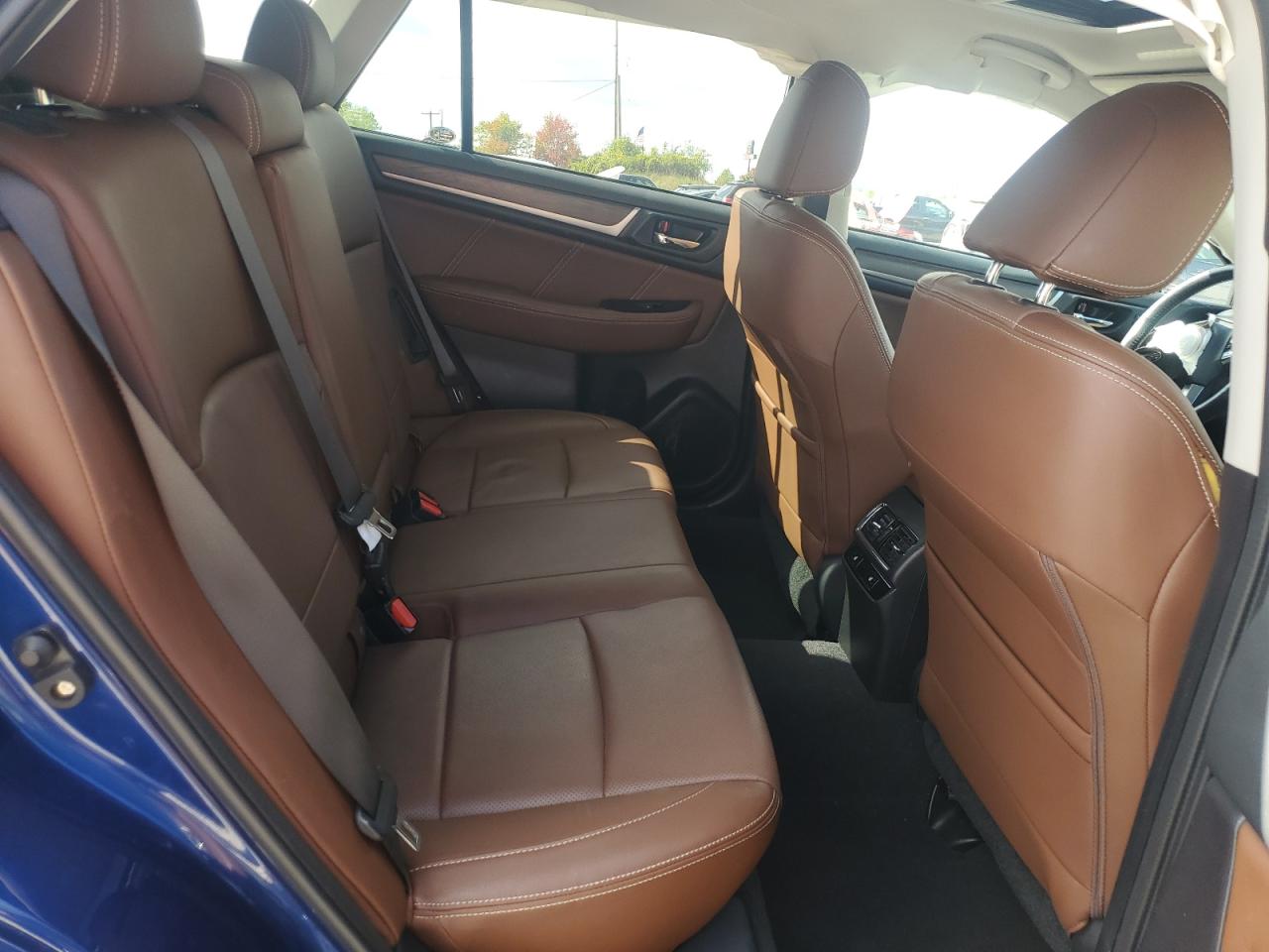 2017 Subaru Outback Touring VIN: 4S4BSETCXH3332832 Lot: 83793665