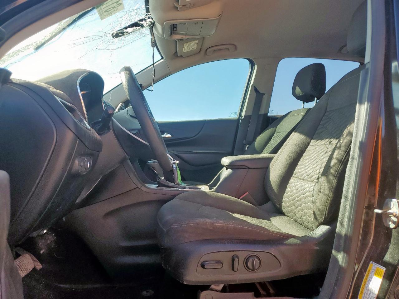 2019 Chevrolet Equinox Lt VIN: 2GNAXKEVXK6141966 Lot: 81749585