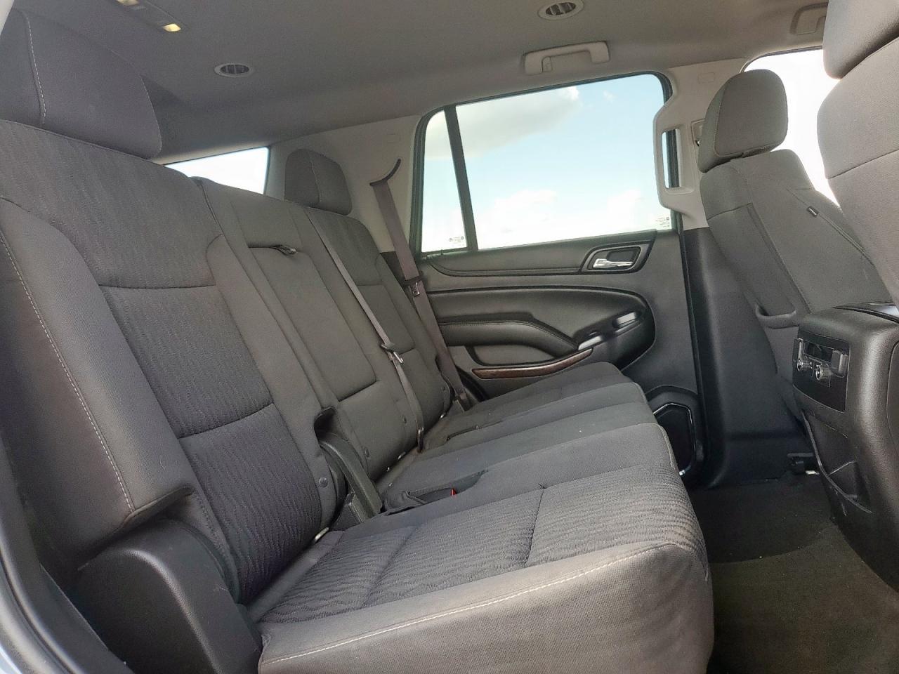 2016 GMC Yukon Sle VIN: 1GKS1AKC1GR353599 Lot: 81165545