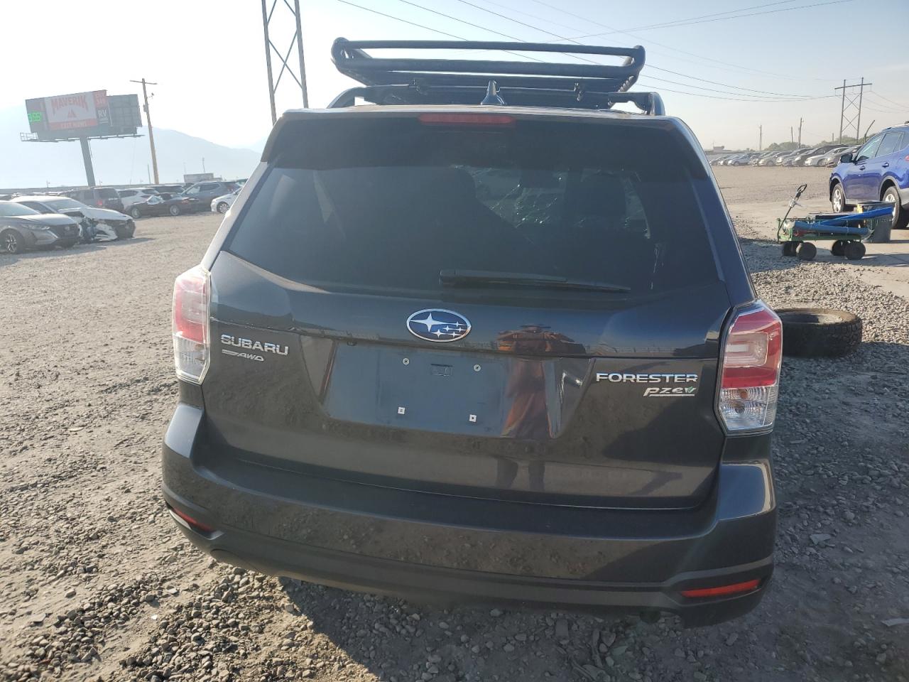 2017 Subaru Forester 2.5I Premium VIN: JF2SJADC4HH512939 Lot: 70889855