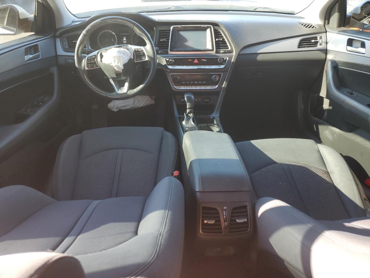 2019 Hyundai Sonata Limited VIN: 5NPE34AF6KH771821 Lot: 81469815