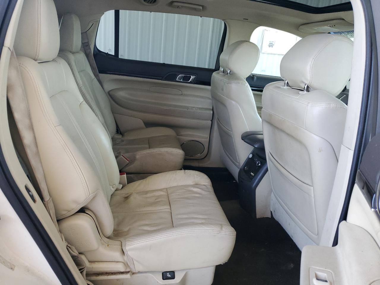 2013 Lincoln Mkt VIN: 2LMHJ5AT6DBL50761 Lot: 81640845