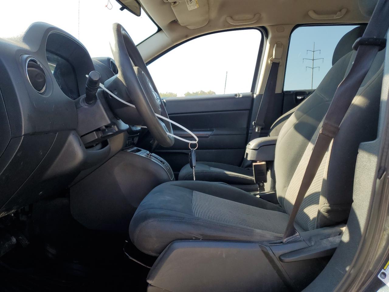 2014 Jeep Compass Sport VIN: 1C4NJDBB3ED828648 Lot: 71368445