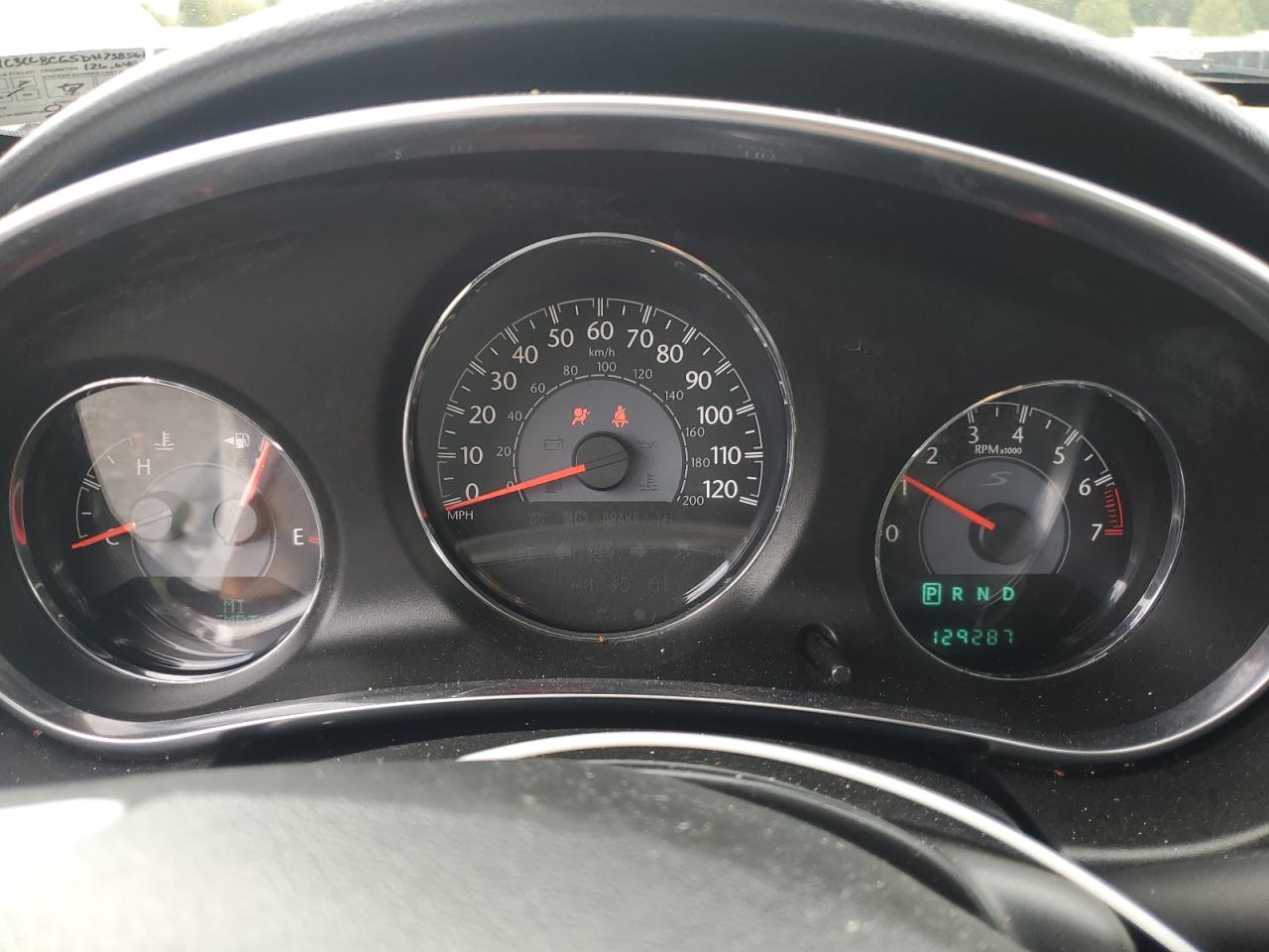 2013 Chrysler 200 Limited VIN: 1C3CCBCG5DN738561 Lot: 81141735