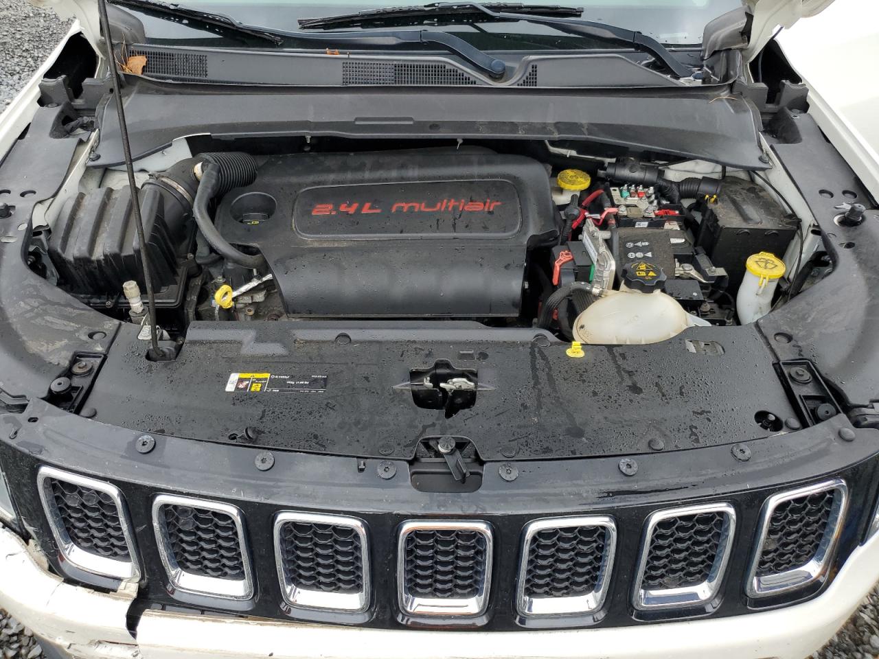 2020 Jeep Compass Latitude VIN: 3C4NJDBB9LT104261 Lot: 83965185