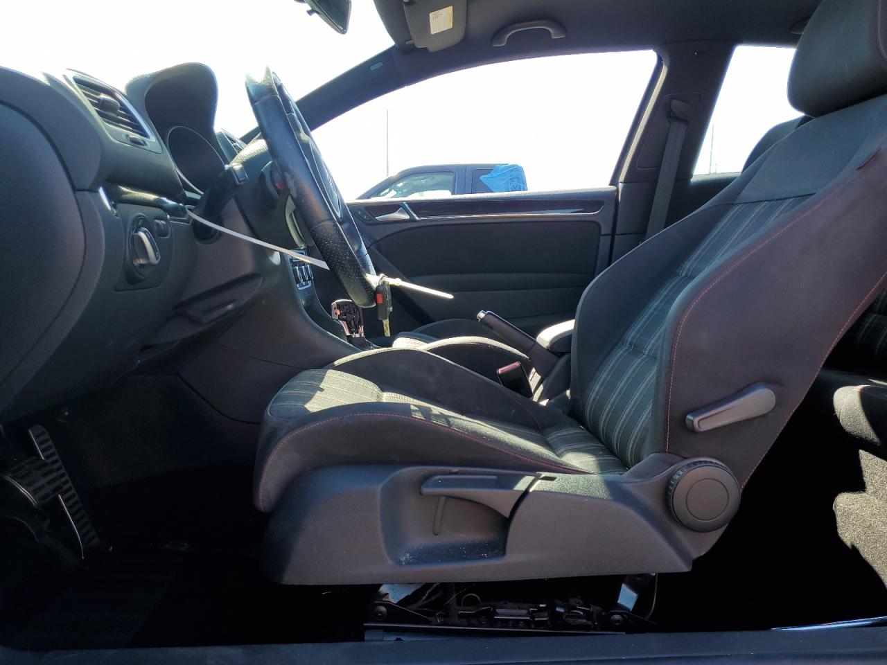 2013 Volkswagen Gti VIN: WVWFD7AJ3DW048948 Lot: 72096015