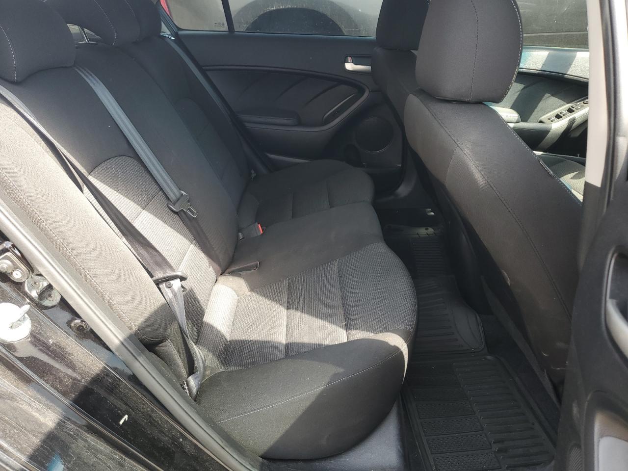 2018 Kia Forte Lx VIN: 3KPFK4A79JE280078 Lot: 70182875