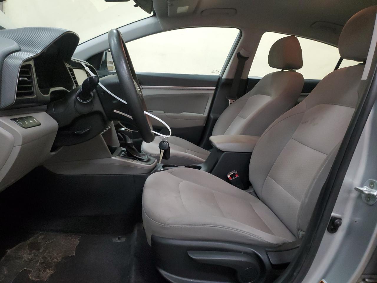 2020 Hyundai Elantra Sel VIN: 5NPD84LF3LH568204 Lot: 81315265