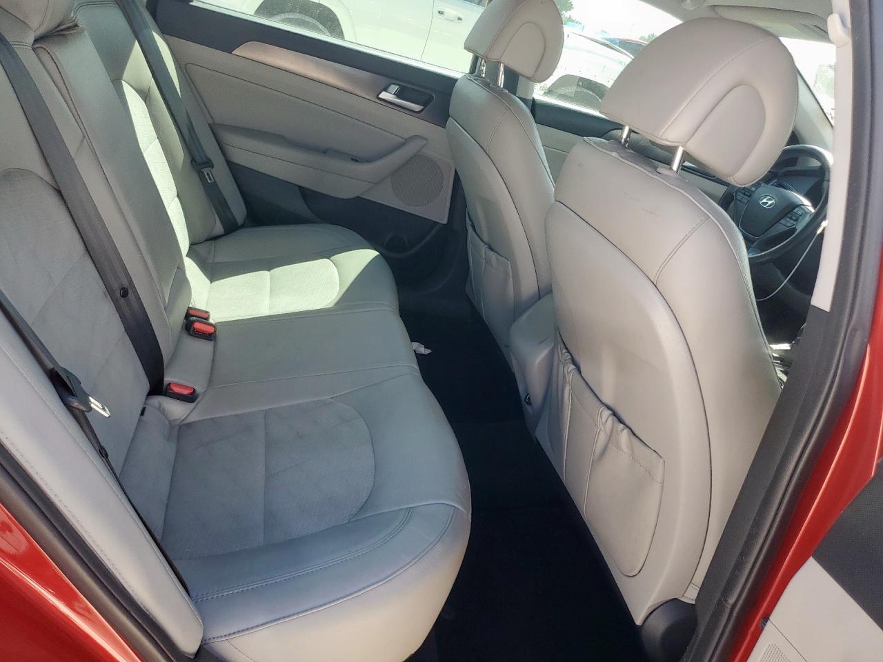 2017 Hyundai Sonata Sport VIN: 5NPE34AF3HH509456 Lot: 83770365