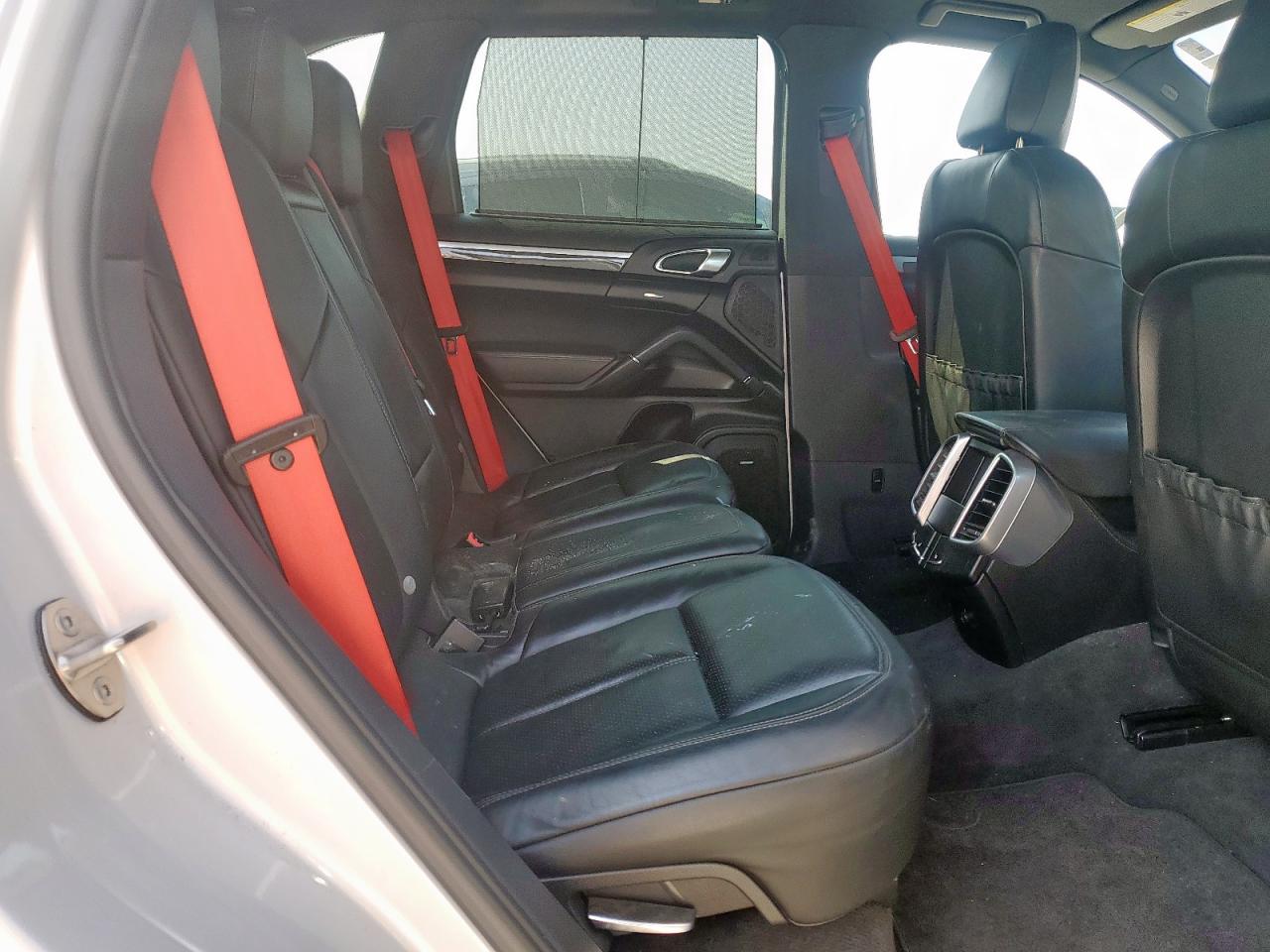 2011 Porsche Cayenne S Hybrid VIN: WP1AE2A20BLA93457 Lot: 71710835