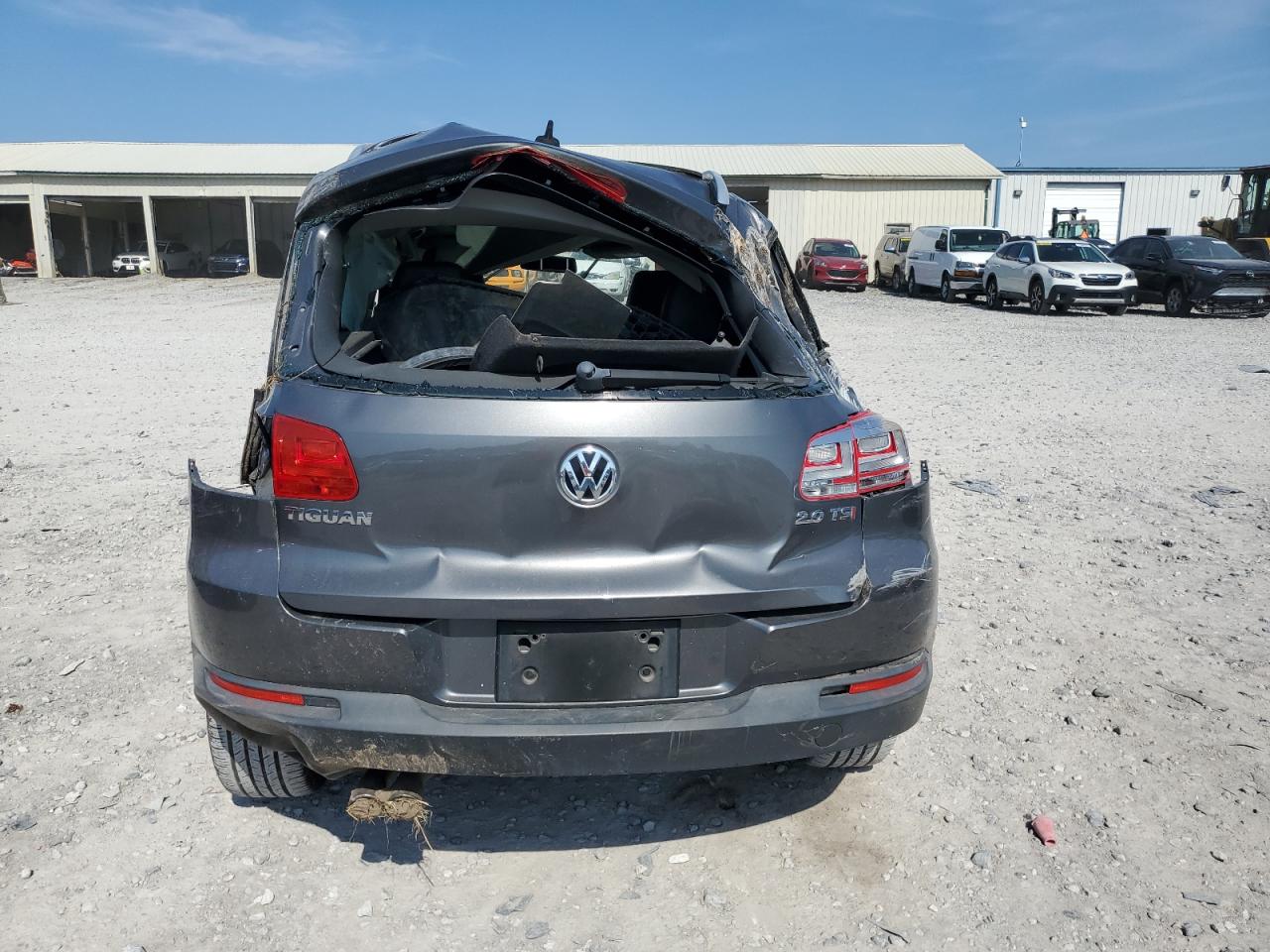 2015 Volkswagen Tiguan S VIN: WVGAV7AX9FW552060 Lot: 80737065