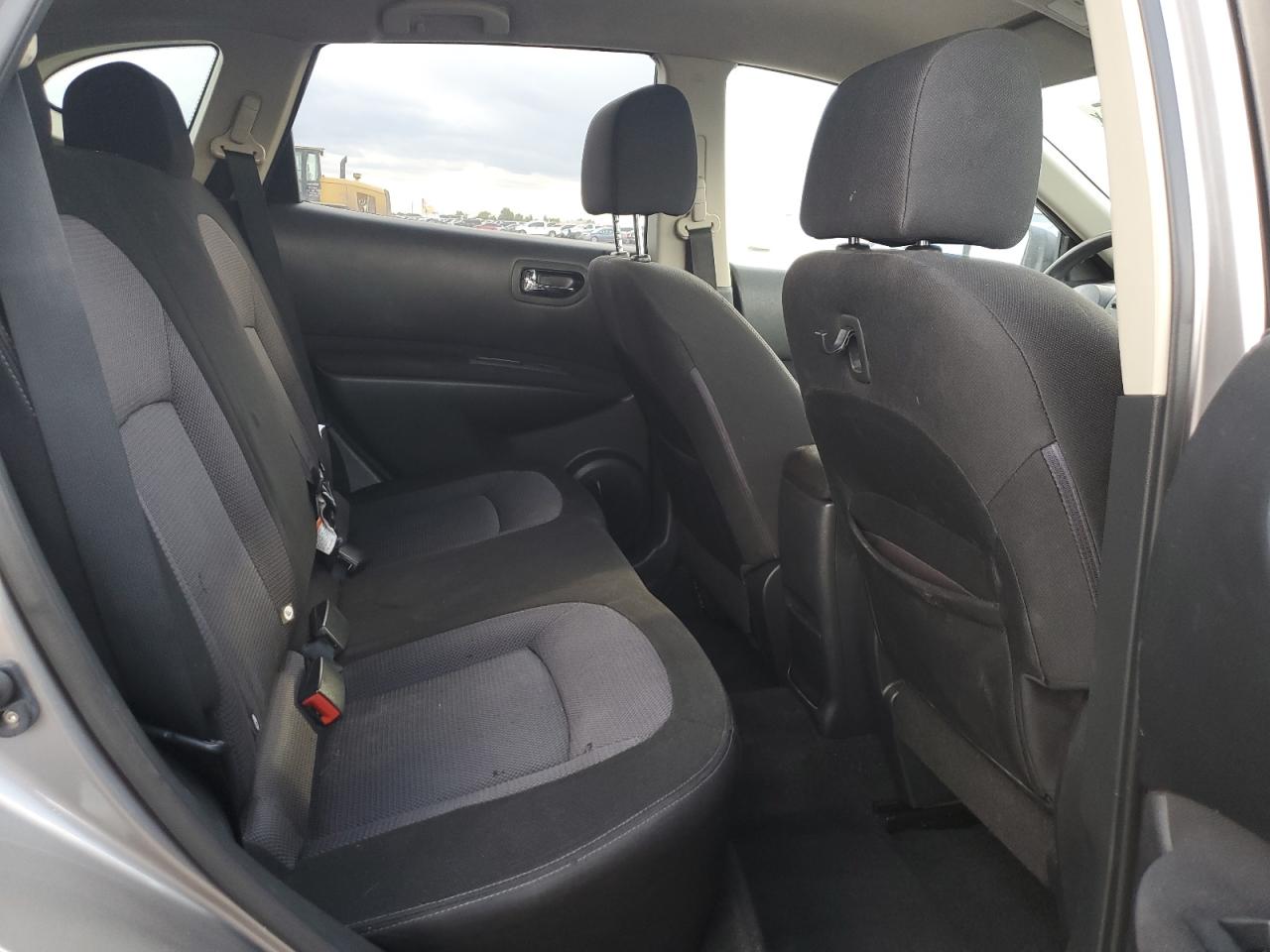 2011 Nissan Rogue S VIN: JN8AS5MV5BW690852 Lot: 81248325
