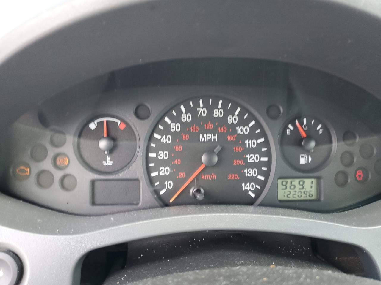 2005 Ford Focus Zx4 VIN: 1FAHP34N05W298095 Lot: 82097675