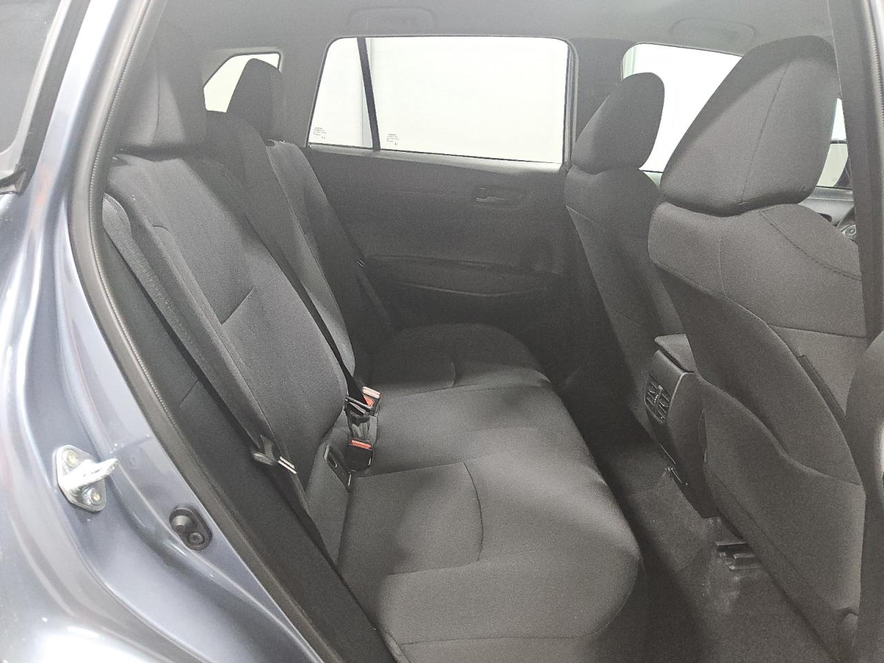 2025 Toyota Corolla Cross Le VIN: 7MUCAAAG7SV137700 Lot: 81002055