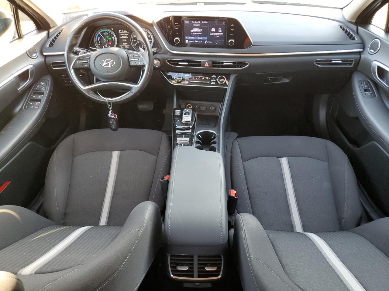 2022 Hyundai Sonata Hybrid VIN: KMHL34JJXNA047519 Lot: 80698355