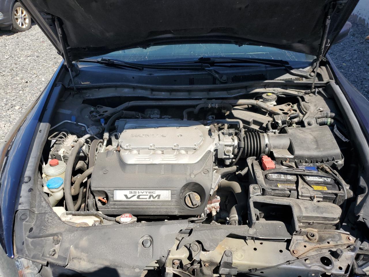 2011 Honda Accord Exl VIN: 1HGCP3F84BA018880 Lot: 71061285