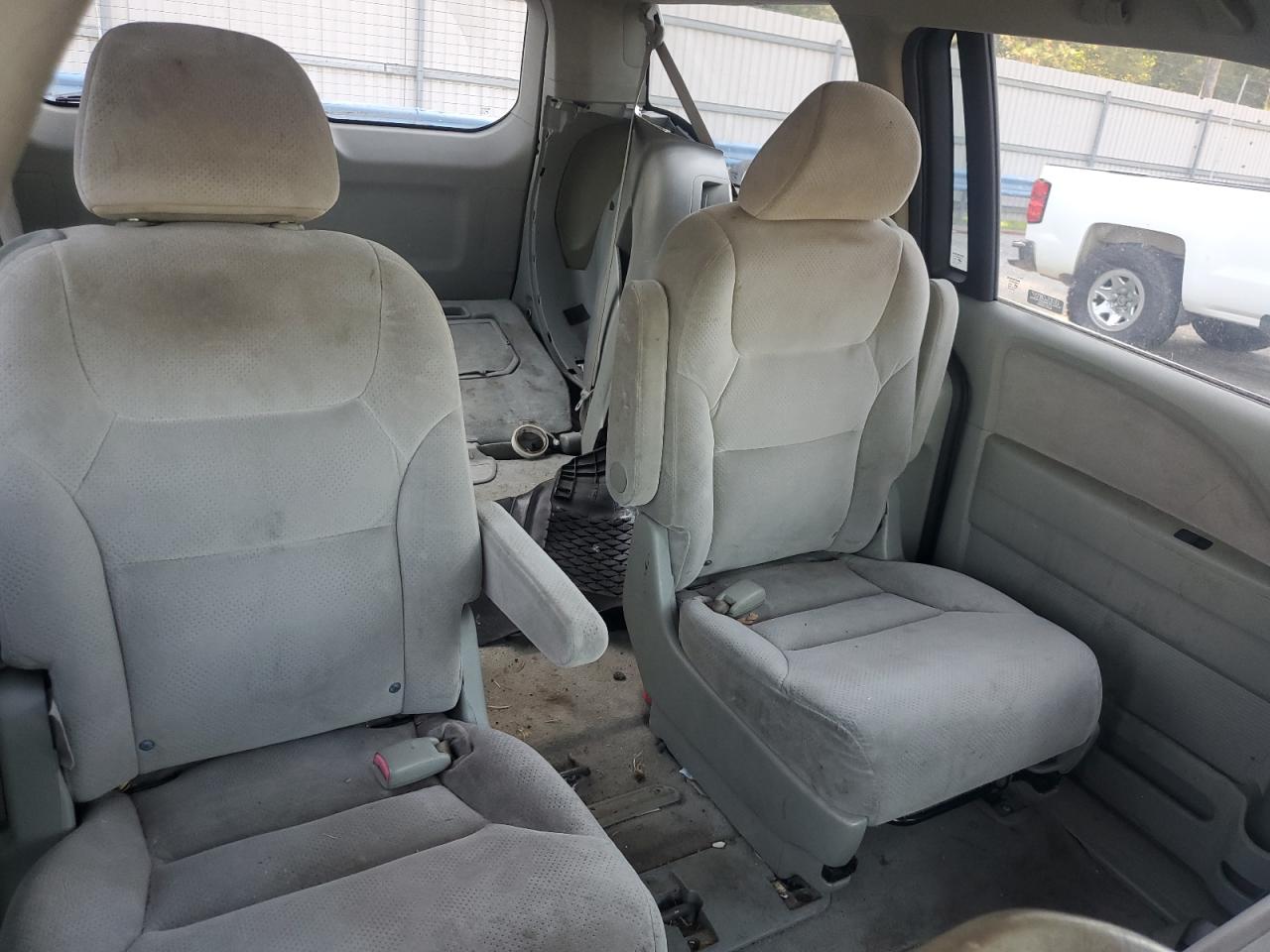 2007 Honda Odyssey Lx VIN: 5FNRL38267B116451 Lot: 71109835