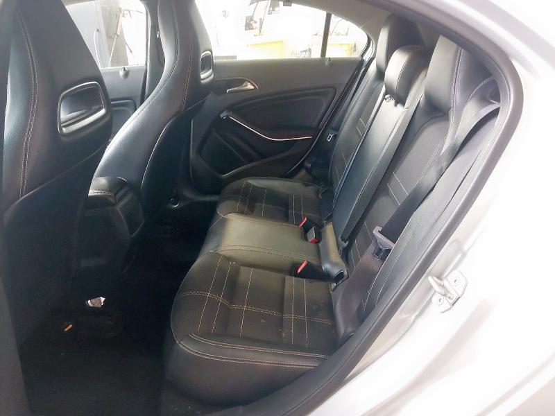 2013 MERCEDES-BENZ A200 BLUEEFFICIENCY SPORT 