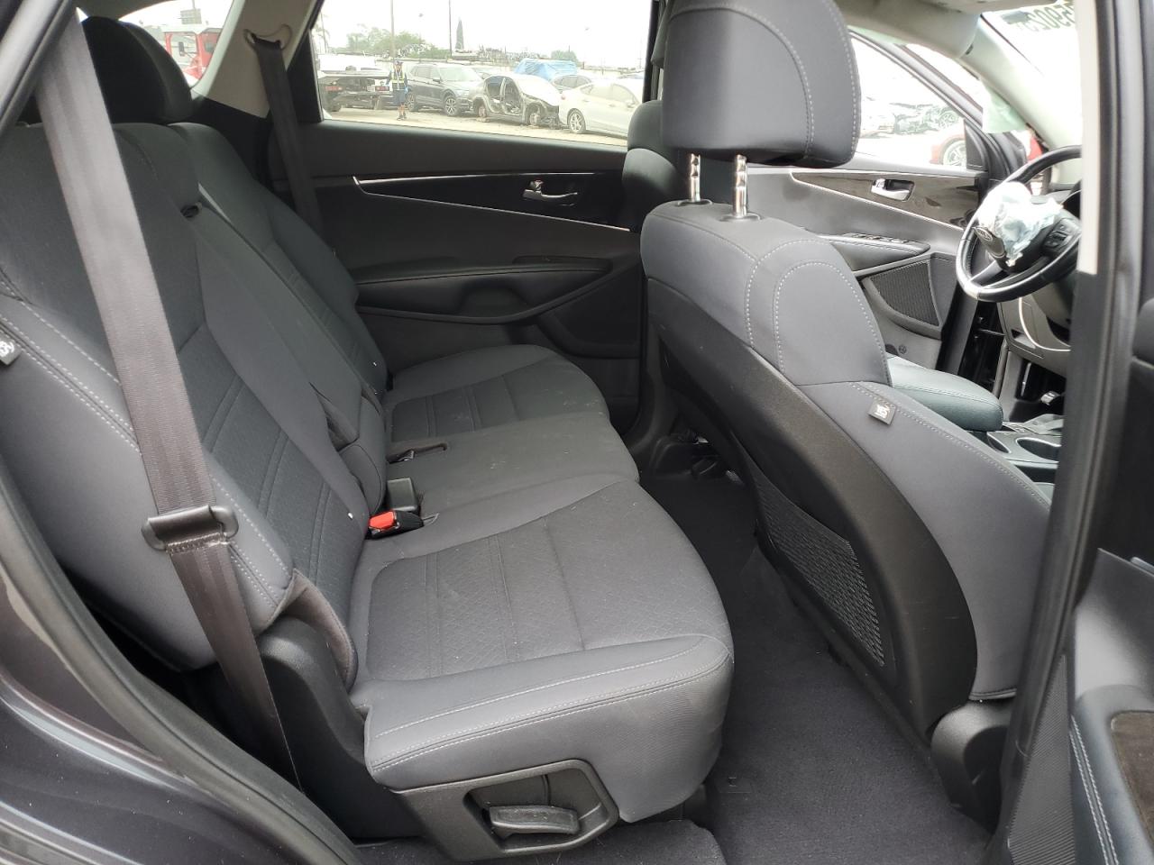 2017 Kia Sorento Lx VIN: 5XYPG4A58HG228961 Lot: 80759025