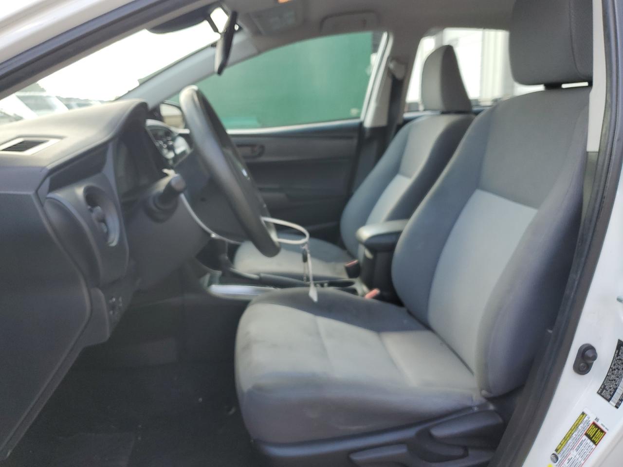 2017 Toyota Corolla L VIN: 5YFBURHE6HP594547 Lot: 70675325