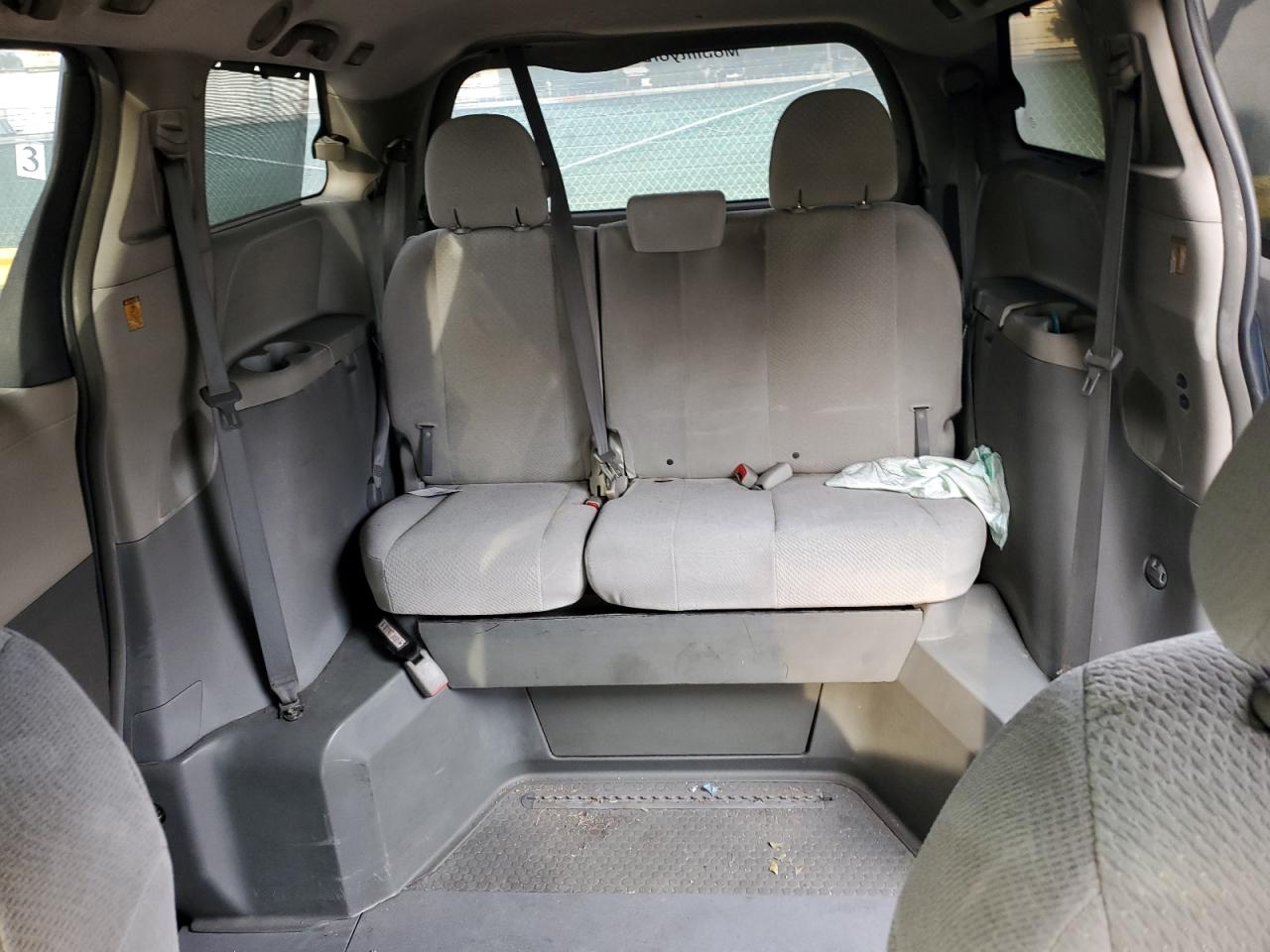 2013 Toyota Sienna Le VIN: 5TDKK3DC8DS356949 Lot: 81519925