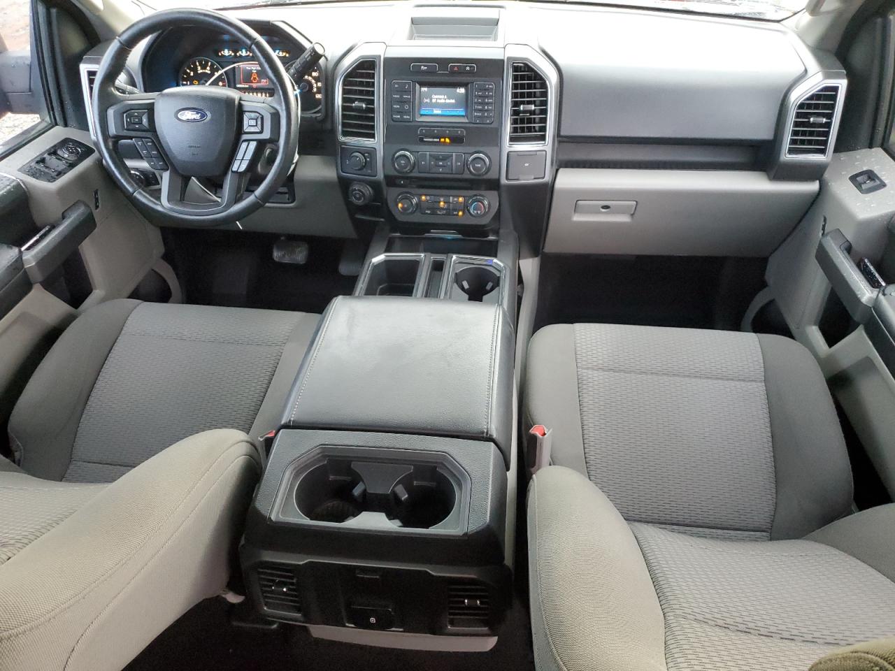 2017 Ford F150 Supercrew VIN: 1FTEW1CP1HKC76335 Lot: 84171755