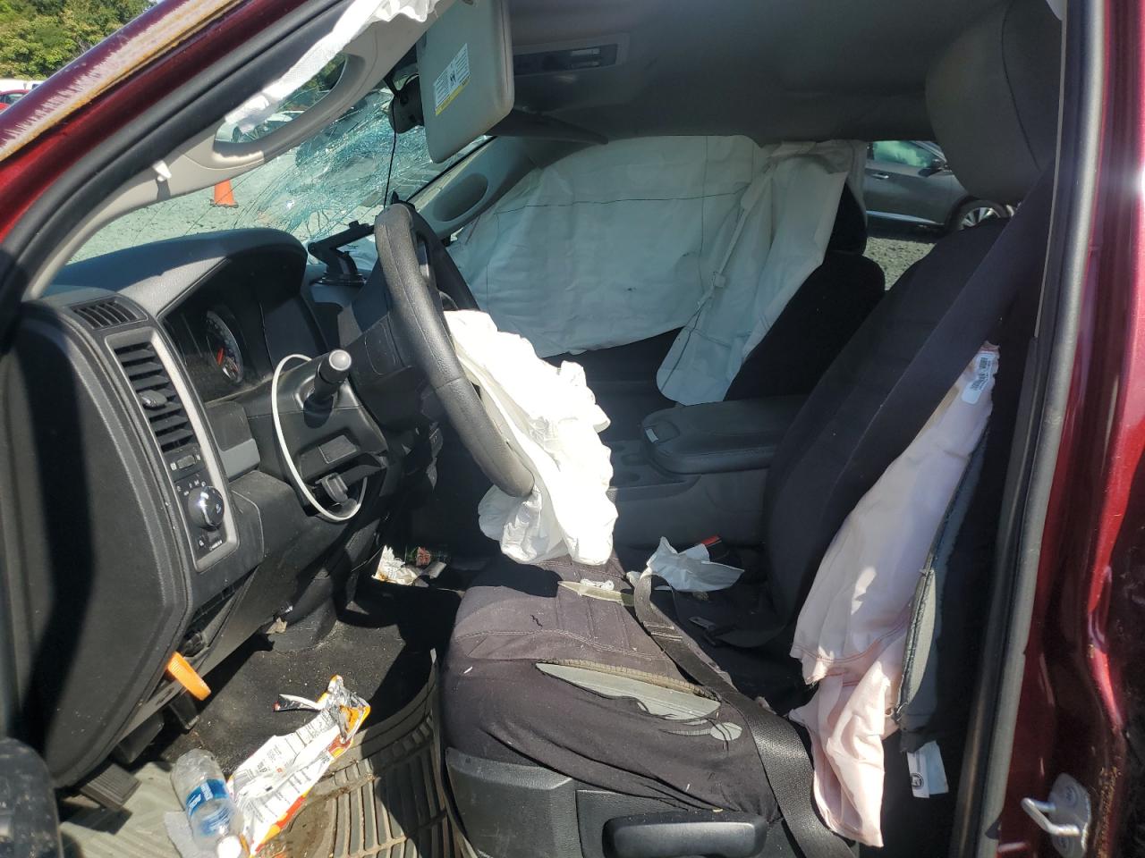 2018 Ram 1500 St VIN: 1C6RR6KG7JS292561 Lot: 91859075