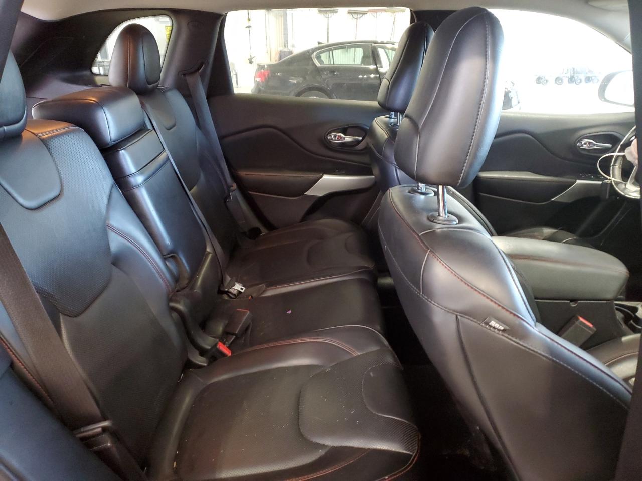 2018 Jeep Cherokee Trailhawk VIN: 1C4PJMBX4JD597242 Lot: 81761855