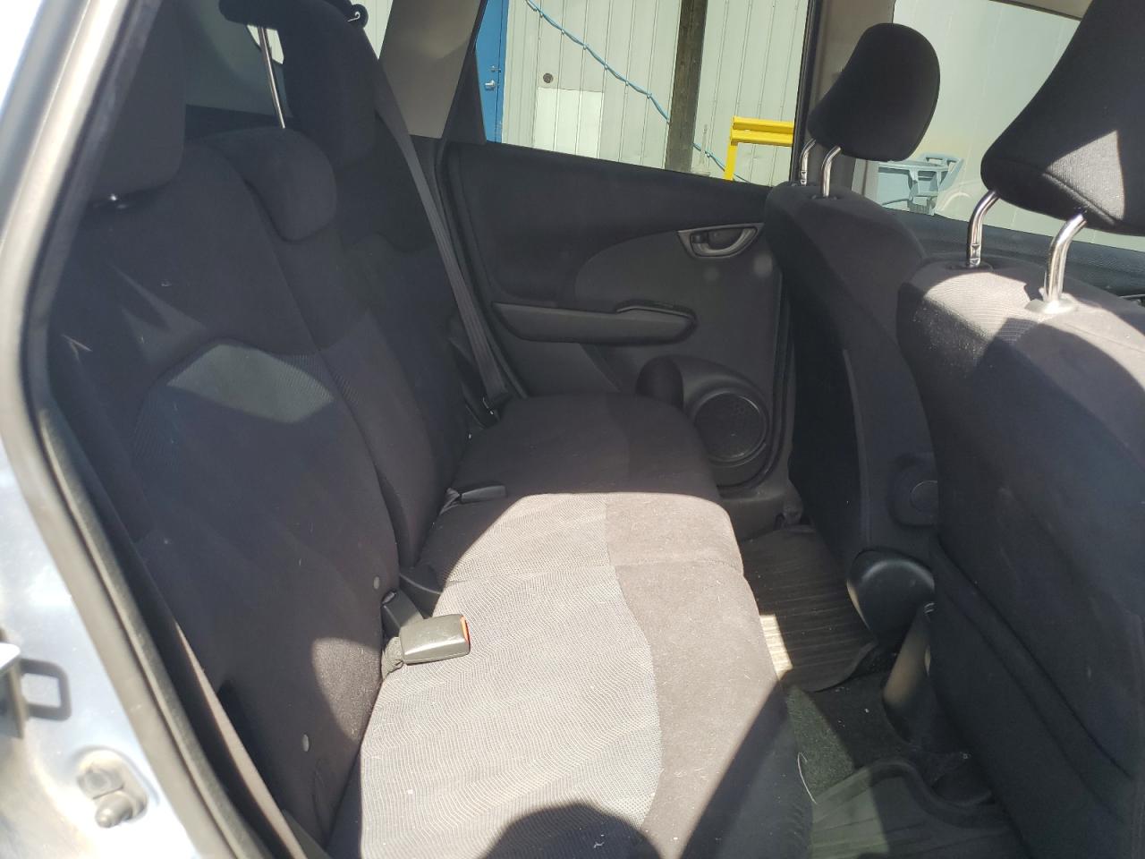 2011 Honda Fit Sport VIN: JHMGE8H55BC003782 Lot: 81815305
