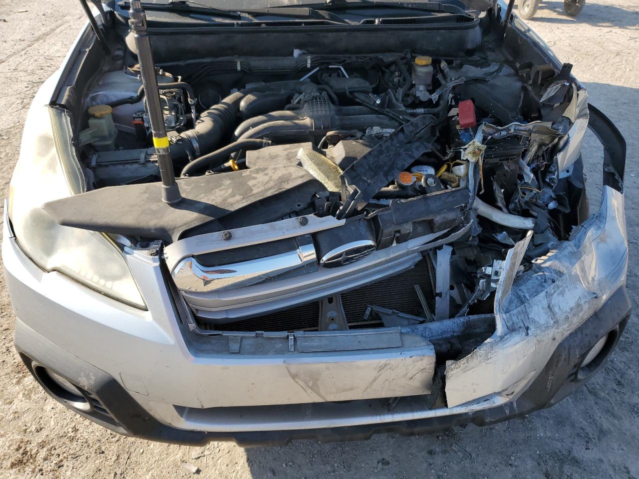 2014 Subaru Outback 2.5I Premium VIN: 4S4BRCCC6E3218161 Lot: 81148675