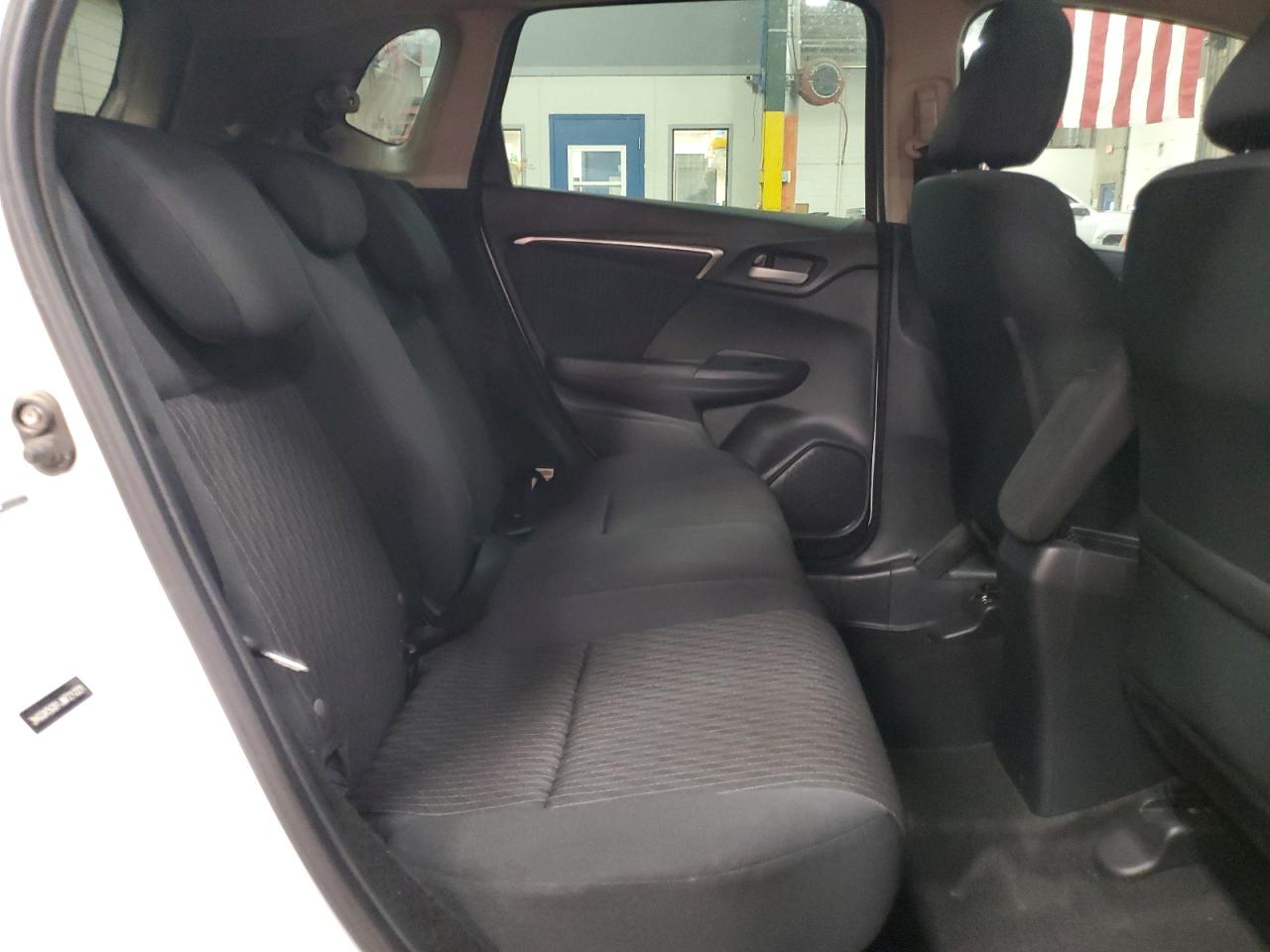 2018 Honda Fit Ex VIN: 3HGGK5G81JM721221 Lot: 80674075