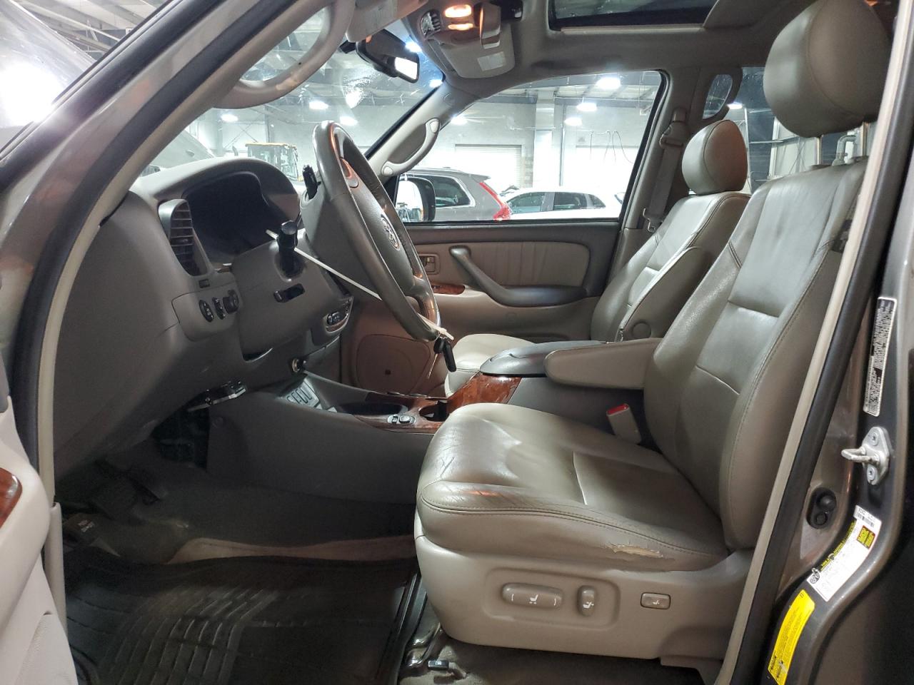 2007 Toyota Sequoia Limited VIN: 5TDBT48A67S292085 Lot: 81130145