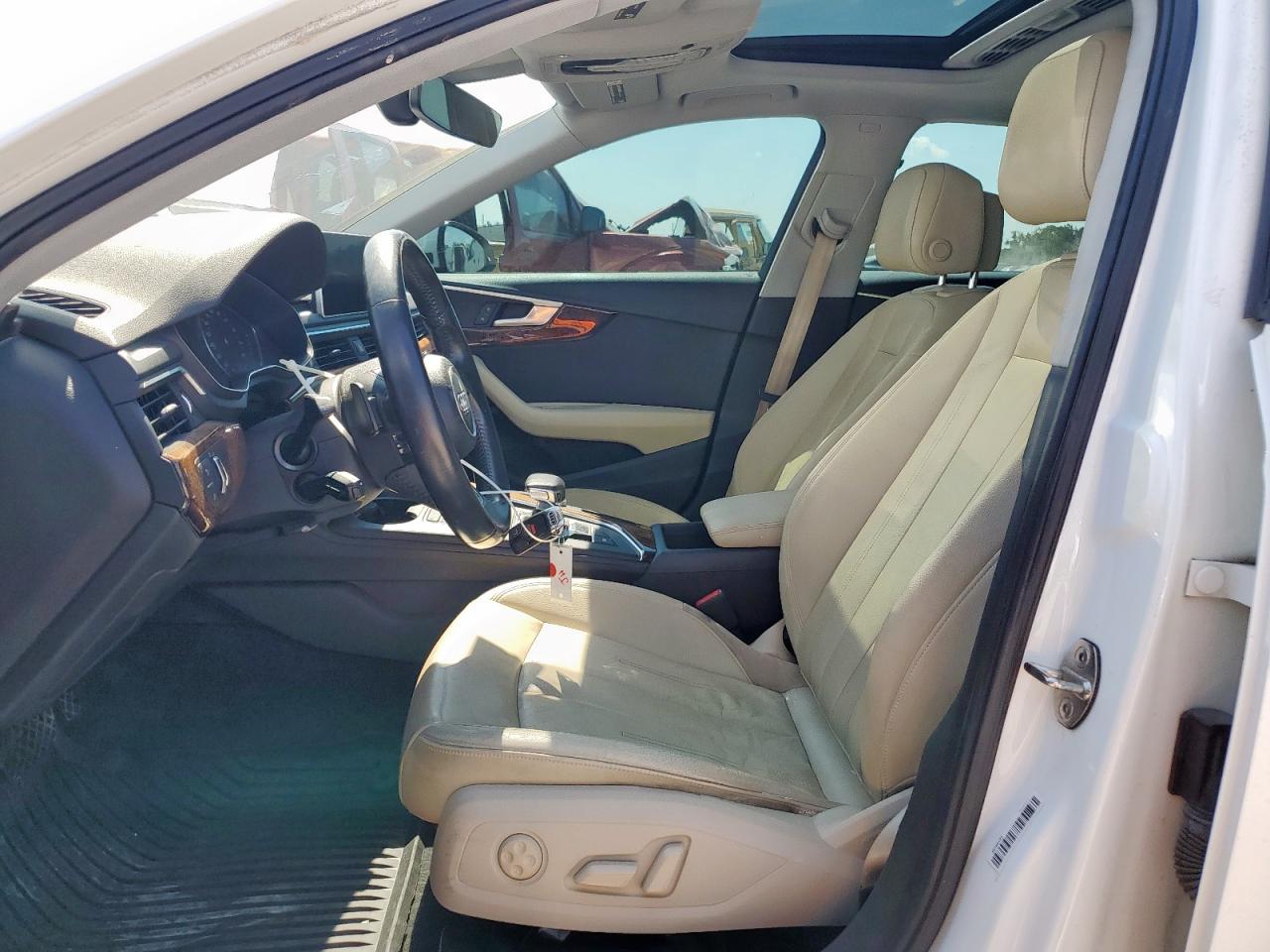 2017 Audi A4 Premium VIN: WAUANAF49HN006770 Lot: 83822695