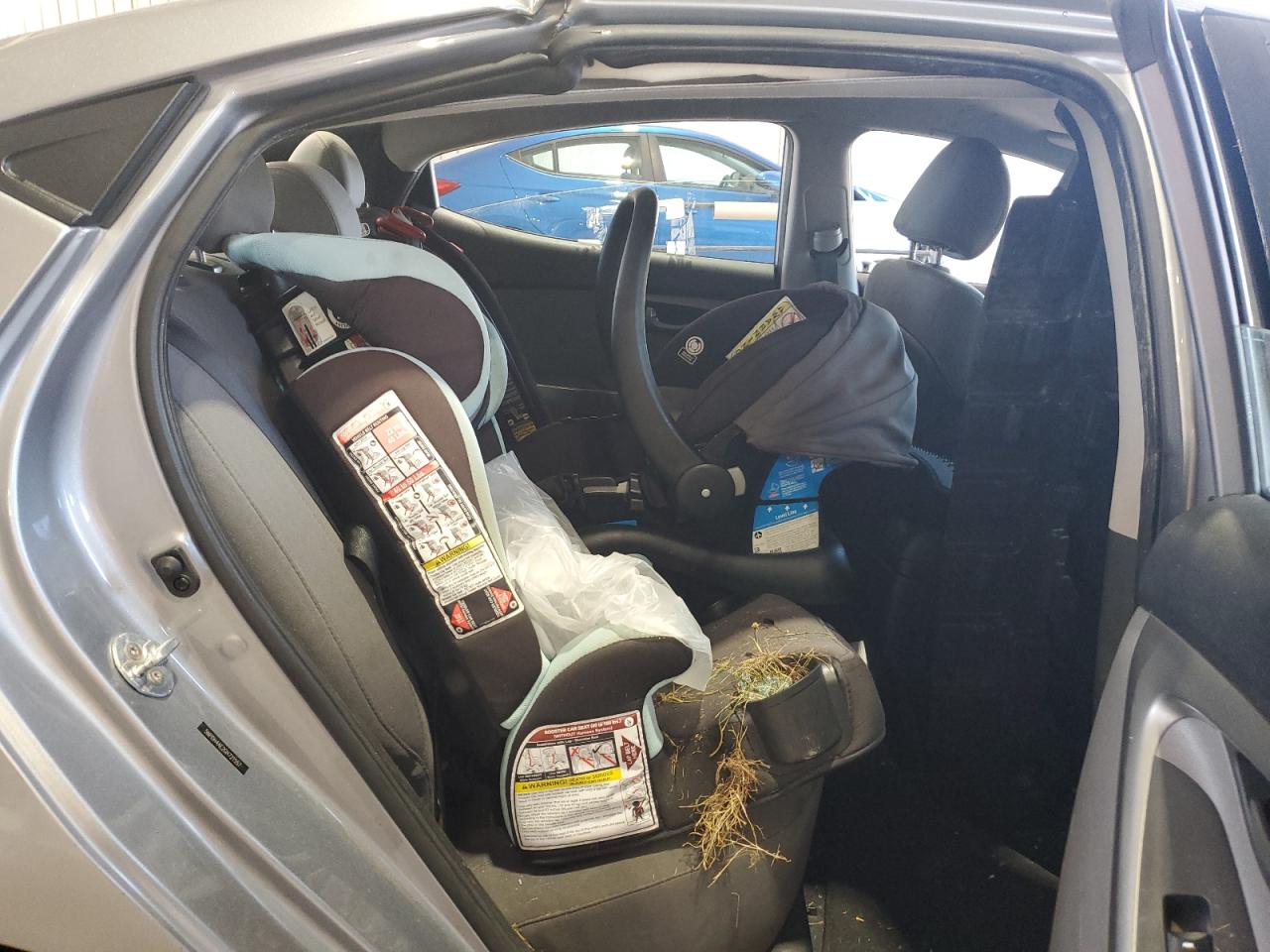 2016 Hyundai Elantra Se VIN: 5NPDH4AE2GH721557 Lot: 81091925