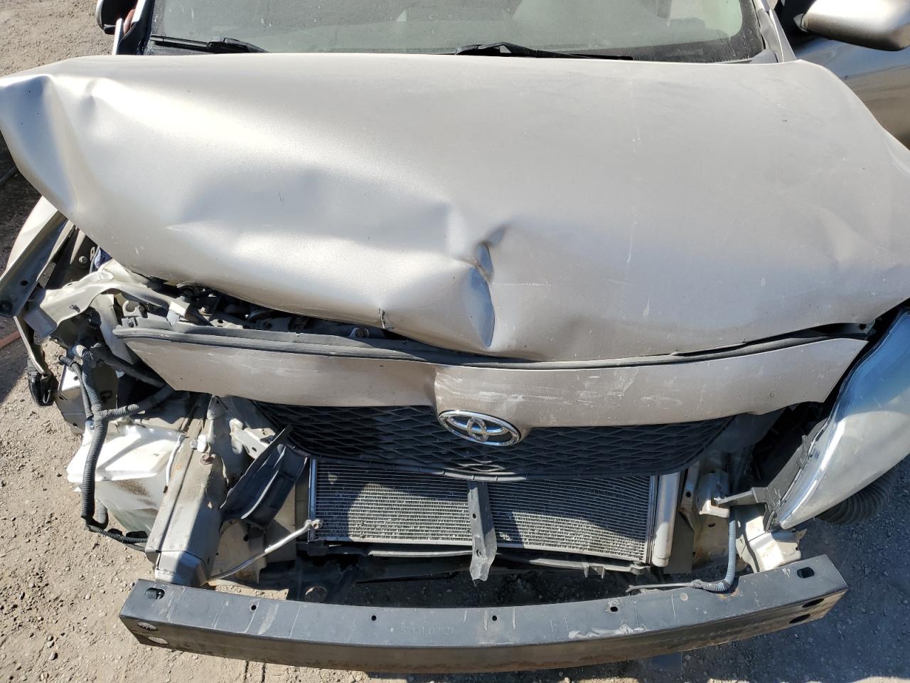 2010 Toyota Corolla Base VIN: 2T1BU4EE0AC199485 Lot: 81125785