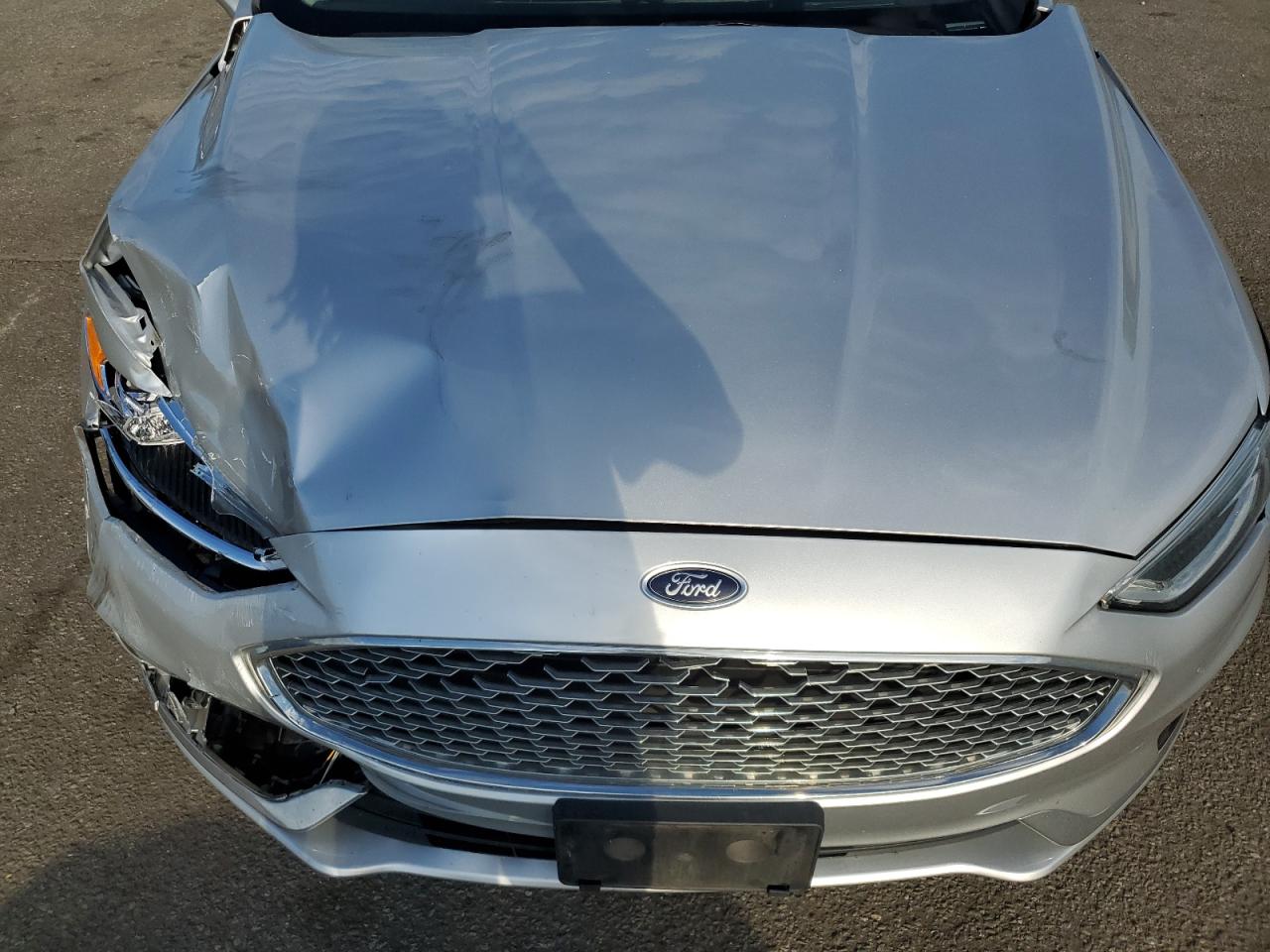 2019 Ford Fusion Titanium VIN: 3FA6P0SU9KR236113 Lot: 84021305