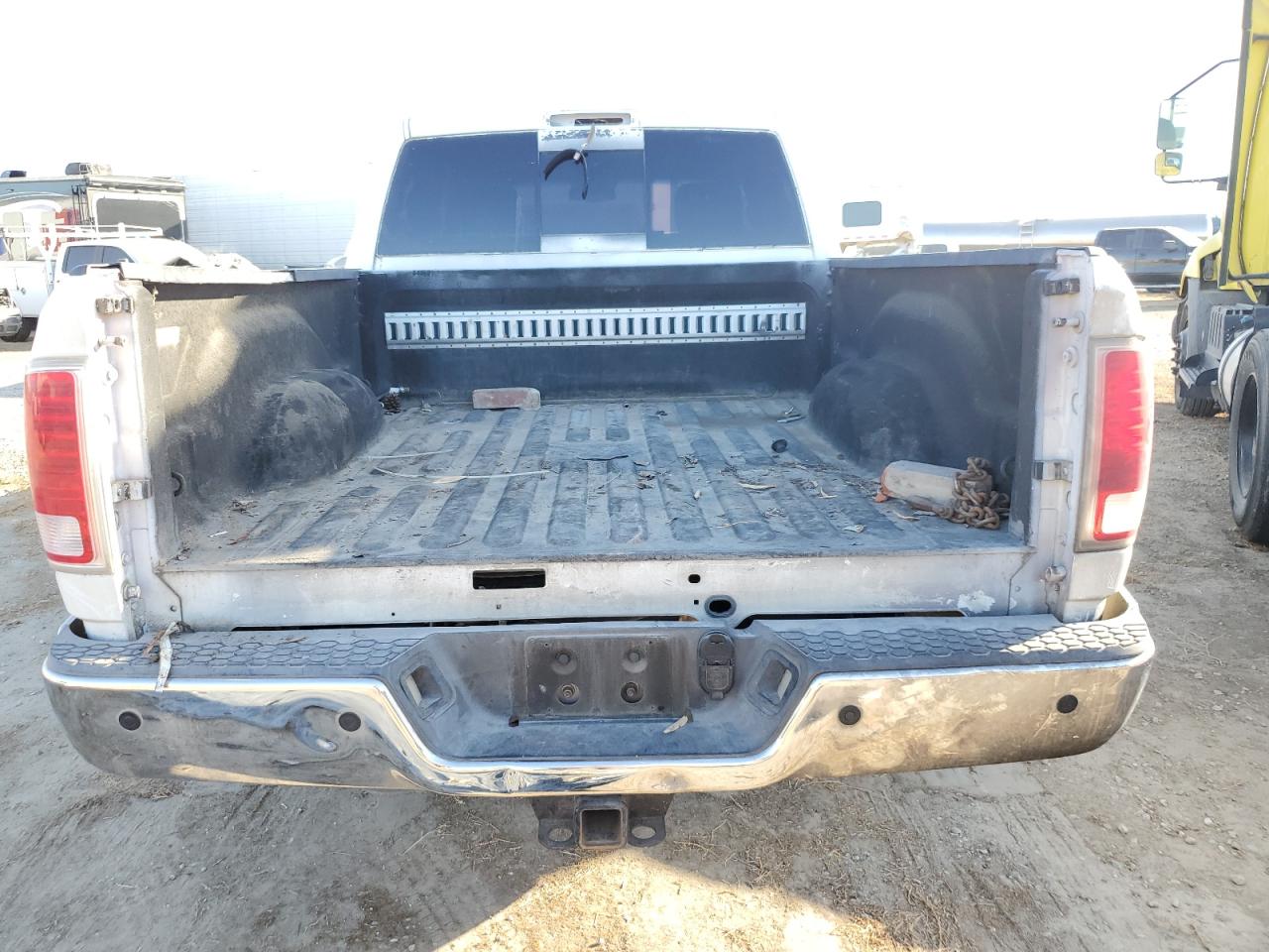 2014 Ram 2500 Laramie VIN: 3C6UR5FL1EG189631 Lot: 80098745