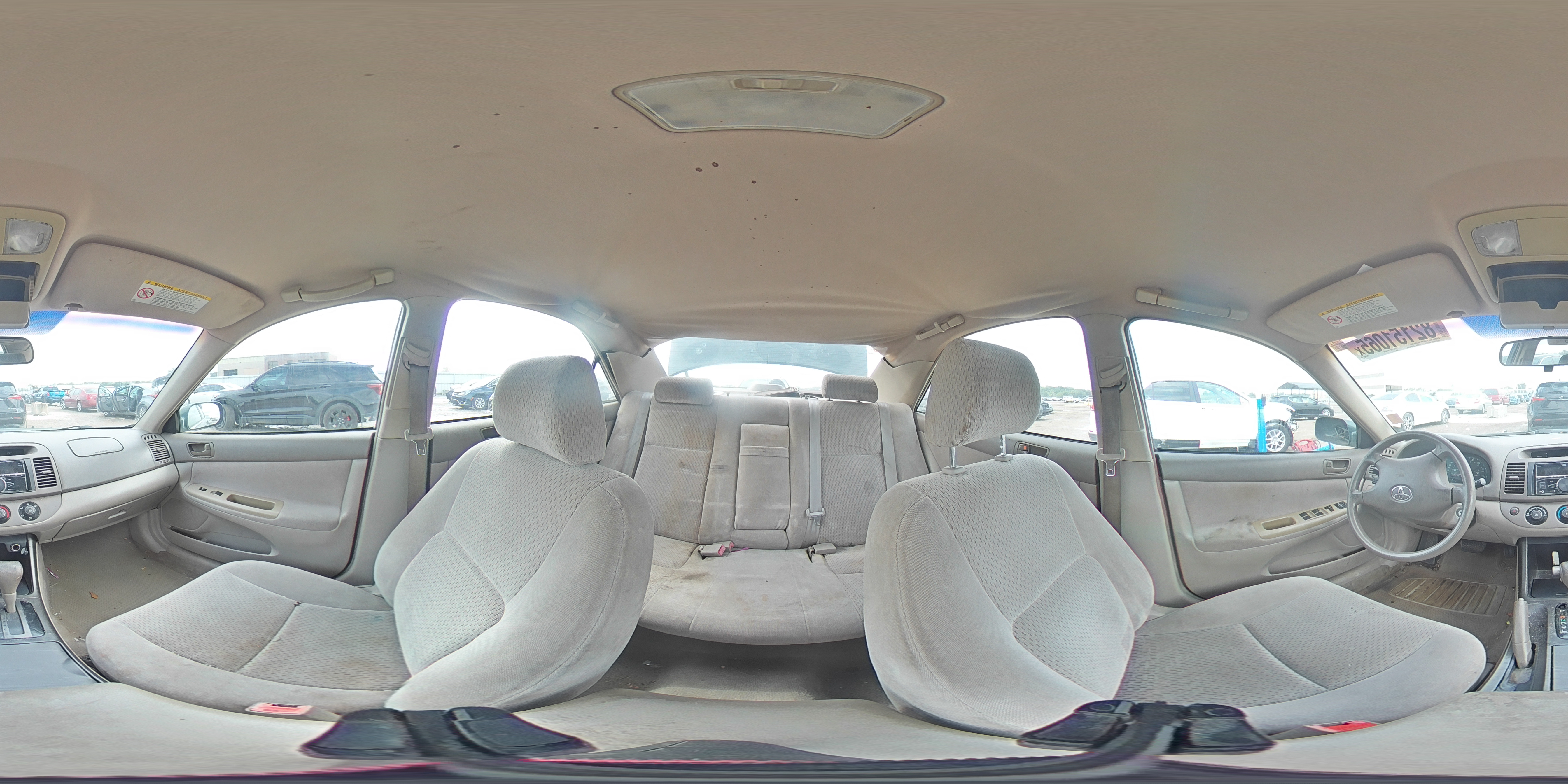 2002 Toyota Camry Le VIN: 4T1BE32K32U543876 Lot: 82151065