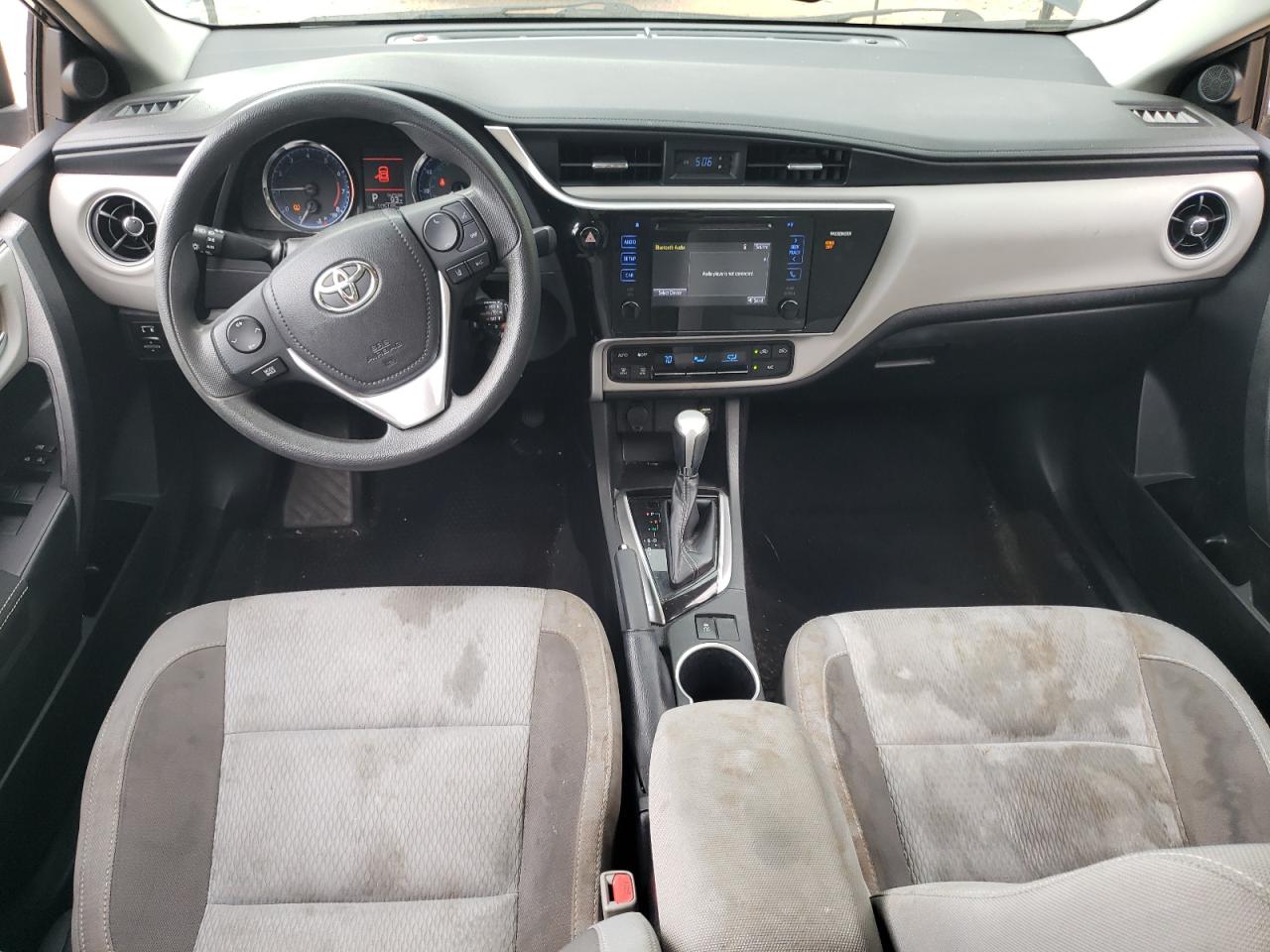 2017 Toyota Corolla L VIN: 2T1BURHE2HC842339 Lot: 80736995