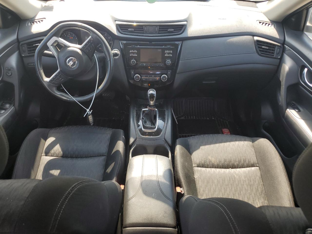 2017 Nissan Rogue S VIN: KNMAT2MVXHP610018 Lot: 81046725