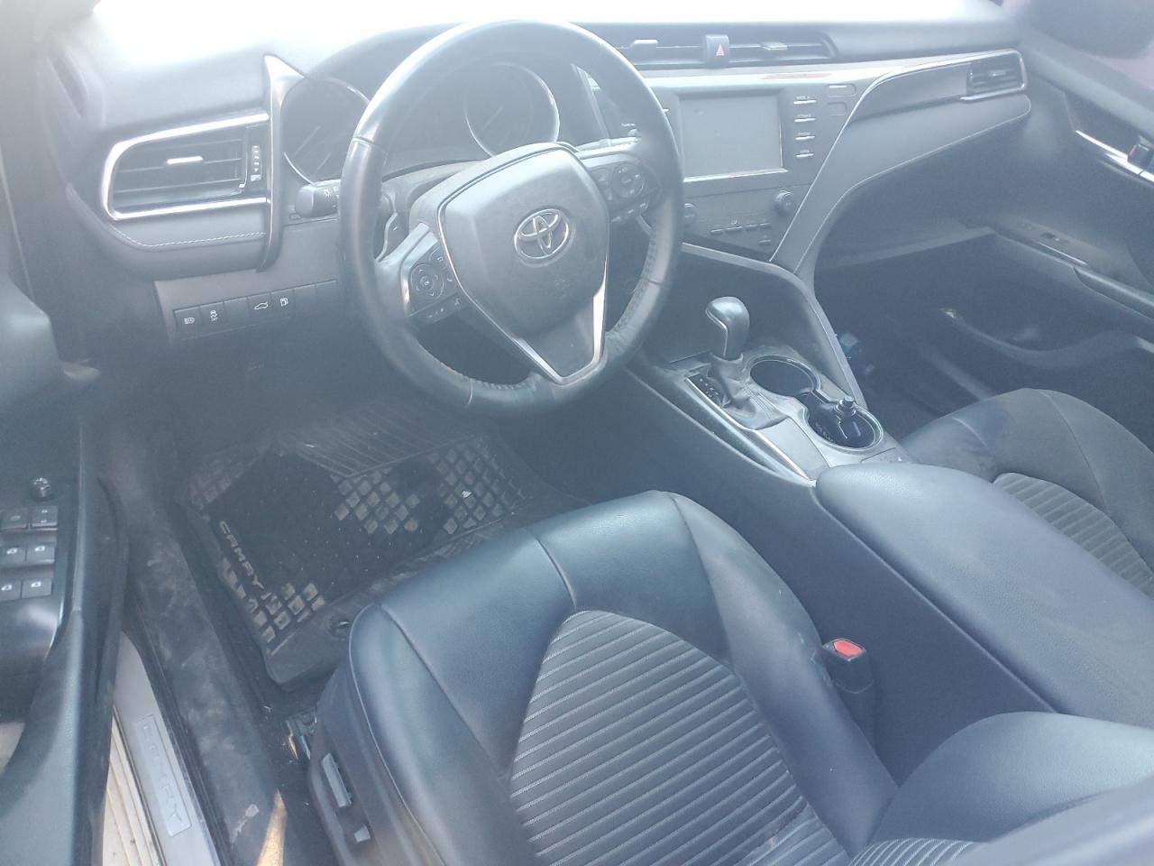 2018 Toyota Camry L VIN: 4T1B11HK8JU031455 Lot: 67134705