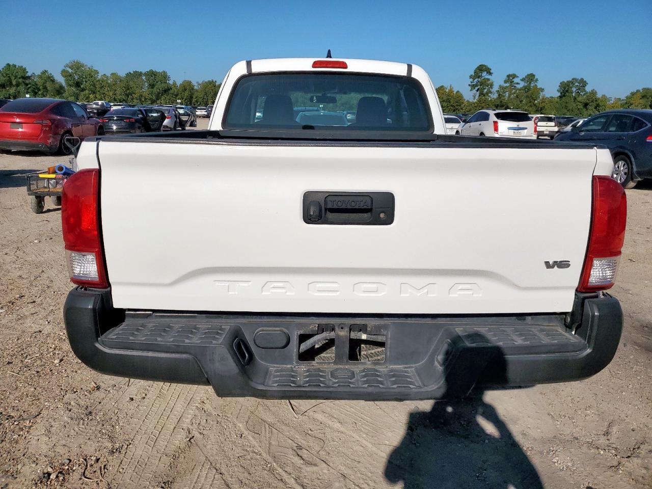 2017 Toyota Tacoma Access Cab VIN: 5TFRX5GN9HX083271 Lot: 81629045