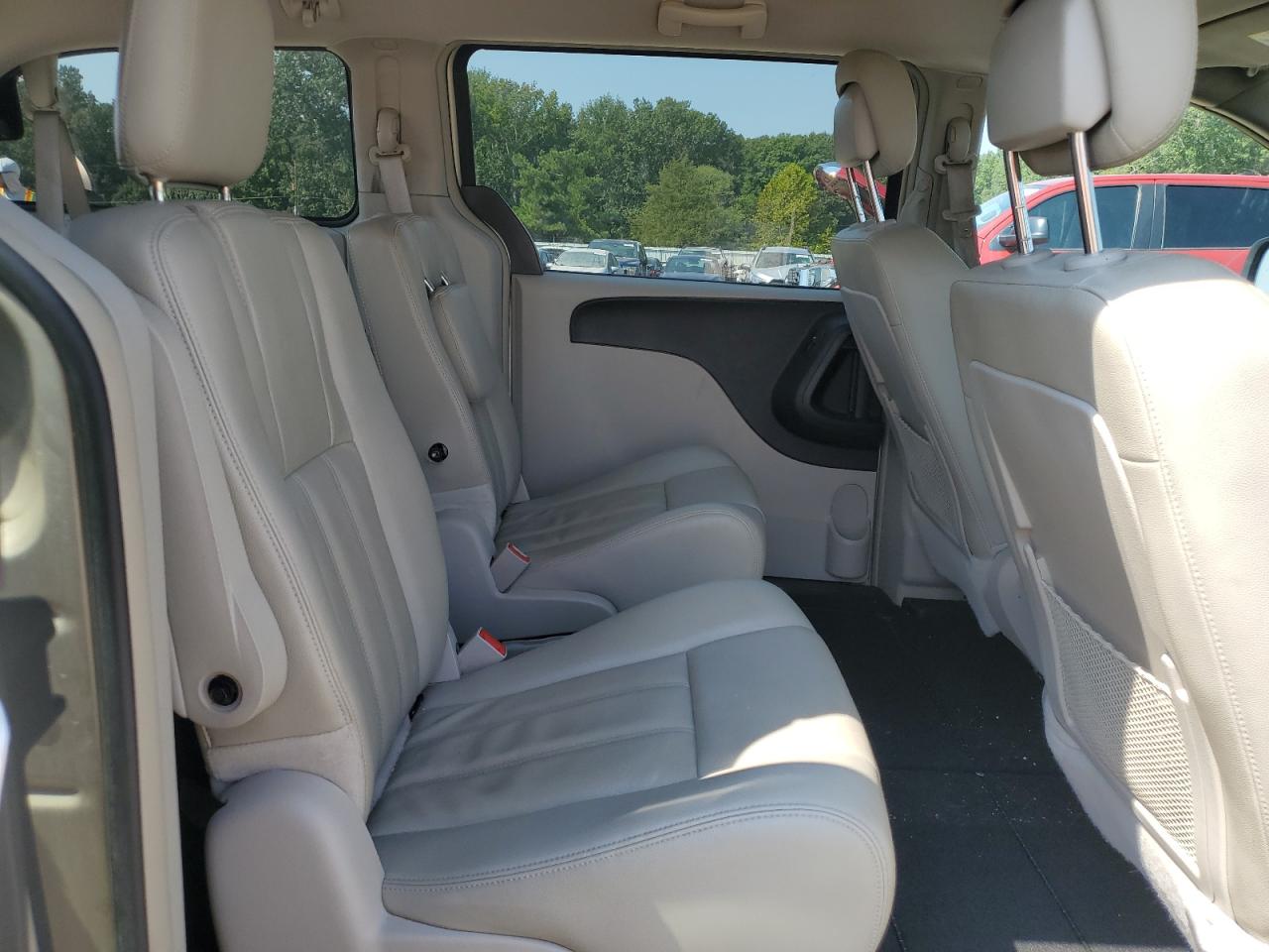 2013 Chrysler Town & Country Touring VIN: 2C4RC1BG4DR647737 Lot: 80742395