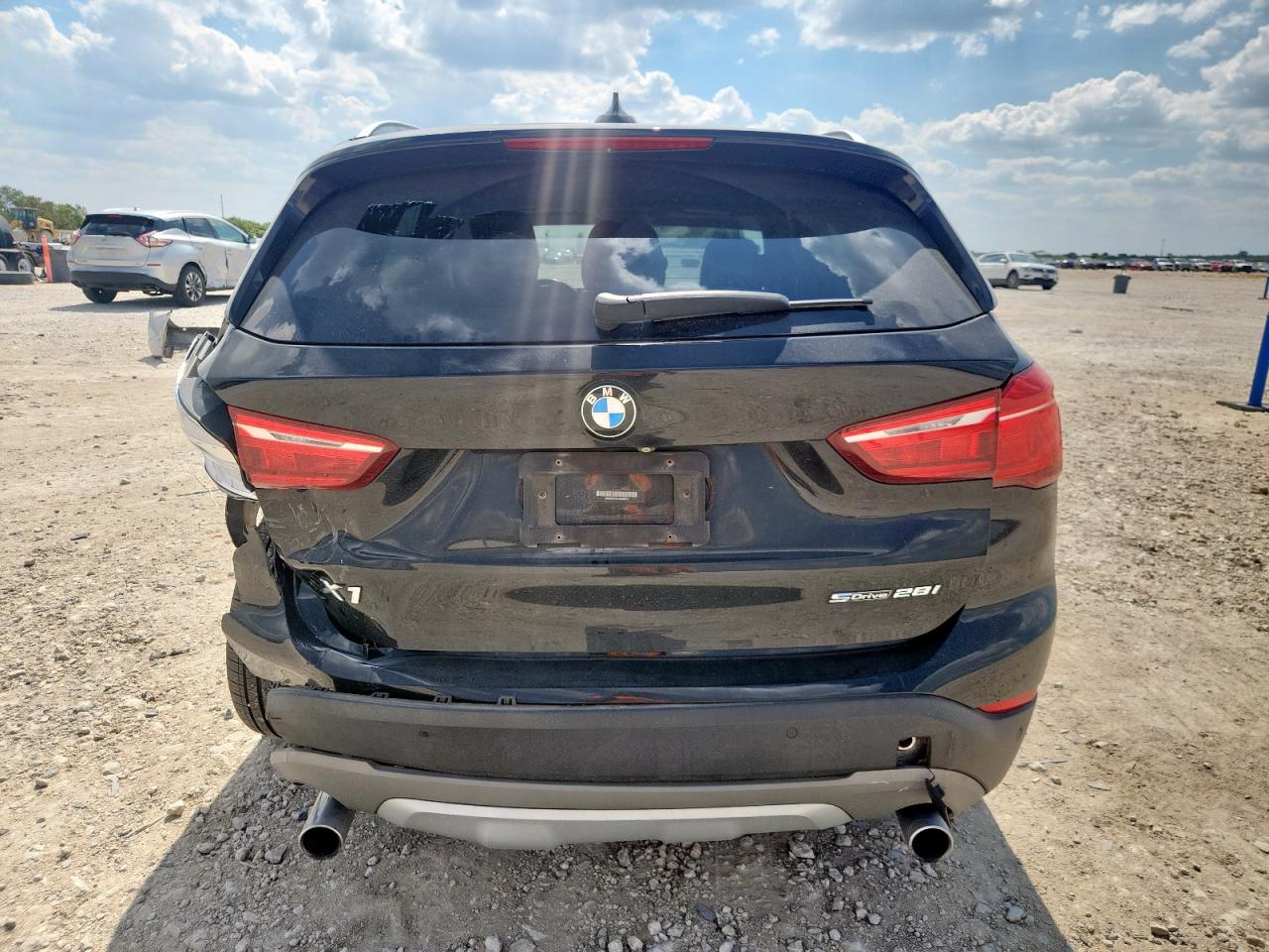 2018 BMW X1 Sdrive28I VIN: WBXHU7C31J5L08811 Lot: 81326335