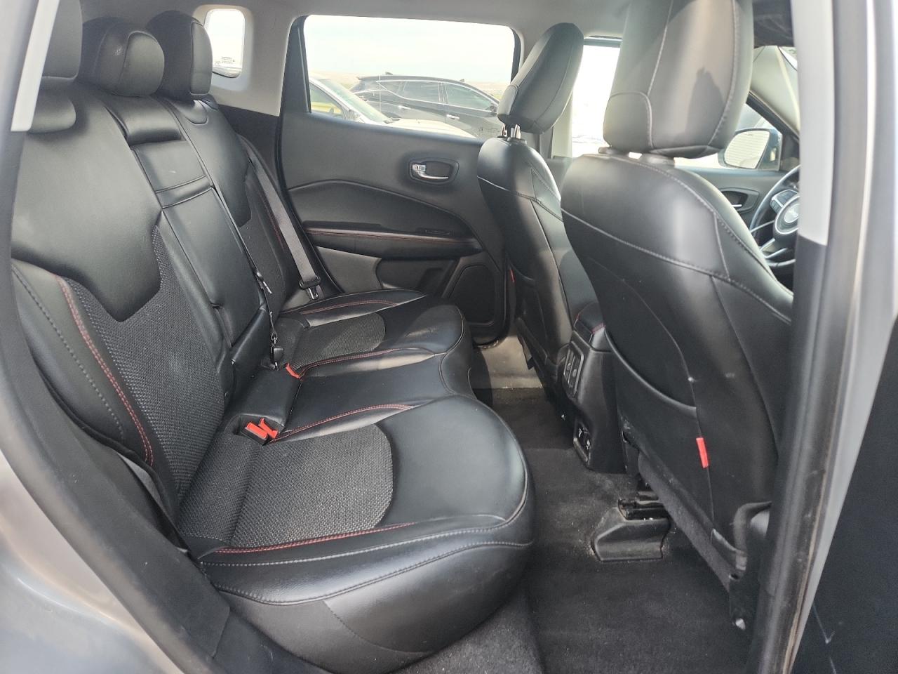 2019 Jeep Compass Trailhawk VIN: 3C4NJDDB7KT709102 Lot: 81302635