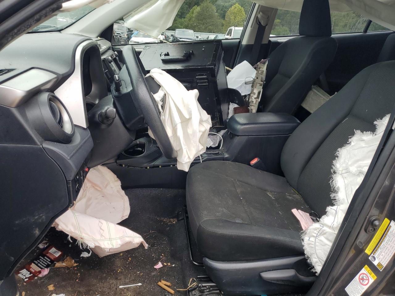 2017 Toyota Rav4 Le VIN: JTMZFREV6HJ710735 Lot: 81769195