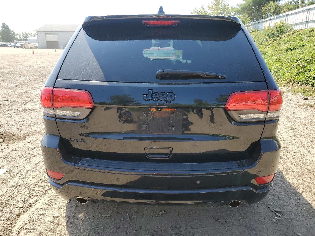 2015 Jeep Grand Cherokee Laredo VIN: 1C4RJFAG6FC747256 Lot: 80411975